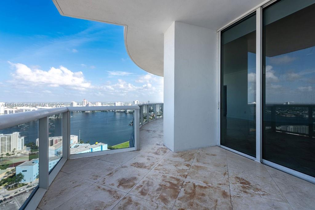 TRUMP PALACE CONDO - Residential