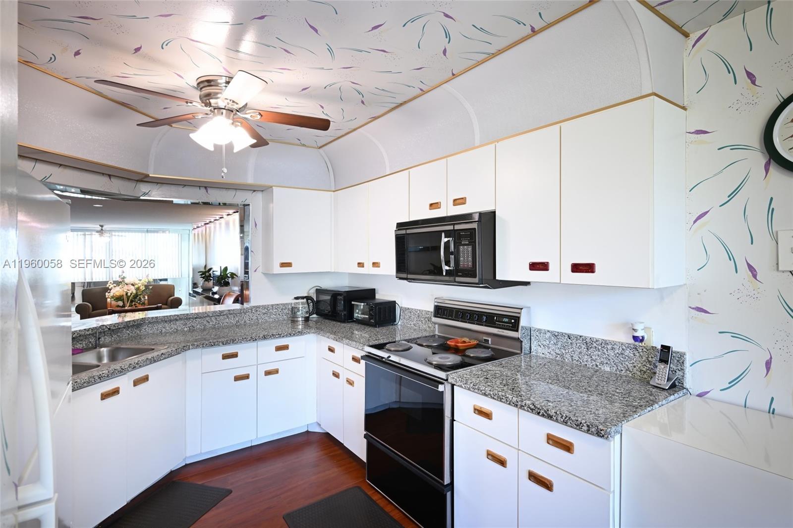 SUNRISE LAKES 188 CONDO - Residential