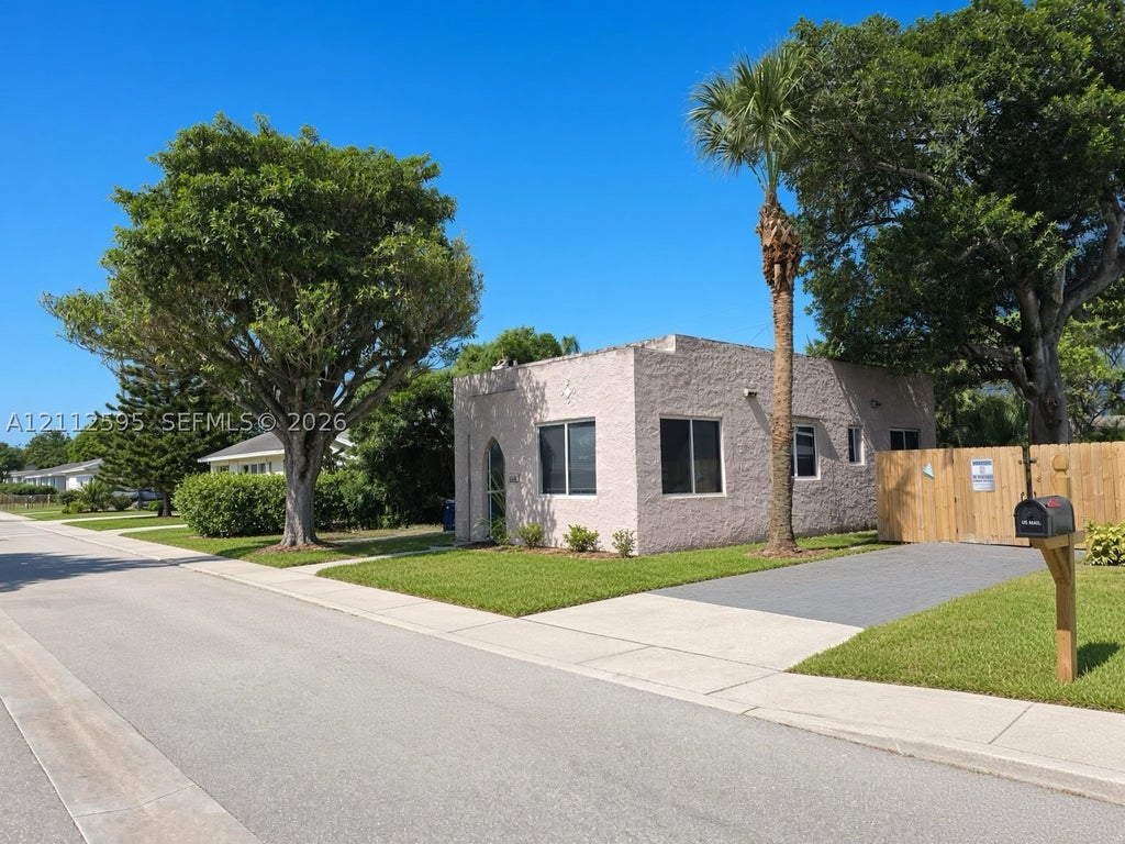 Photo of 1154 W 25th St #1154, Riviera Beach, FL 33404 (MLS # A12112595)