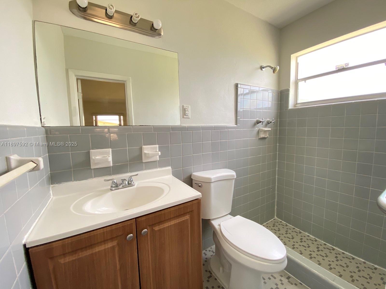 IVES ESTATES SEC 5 - Residential