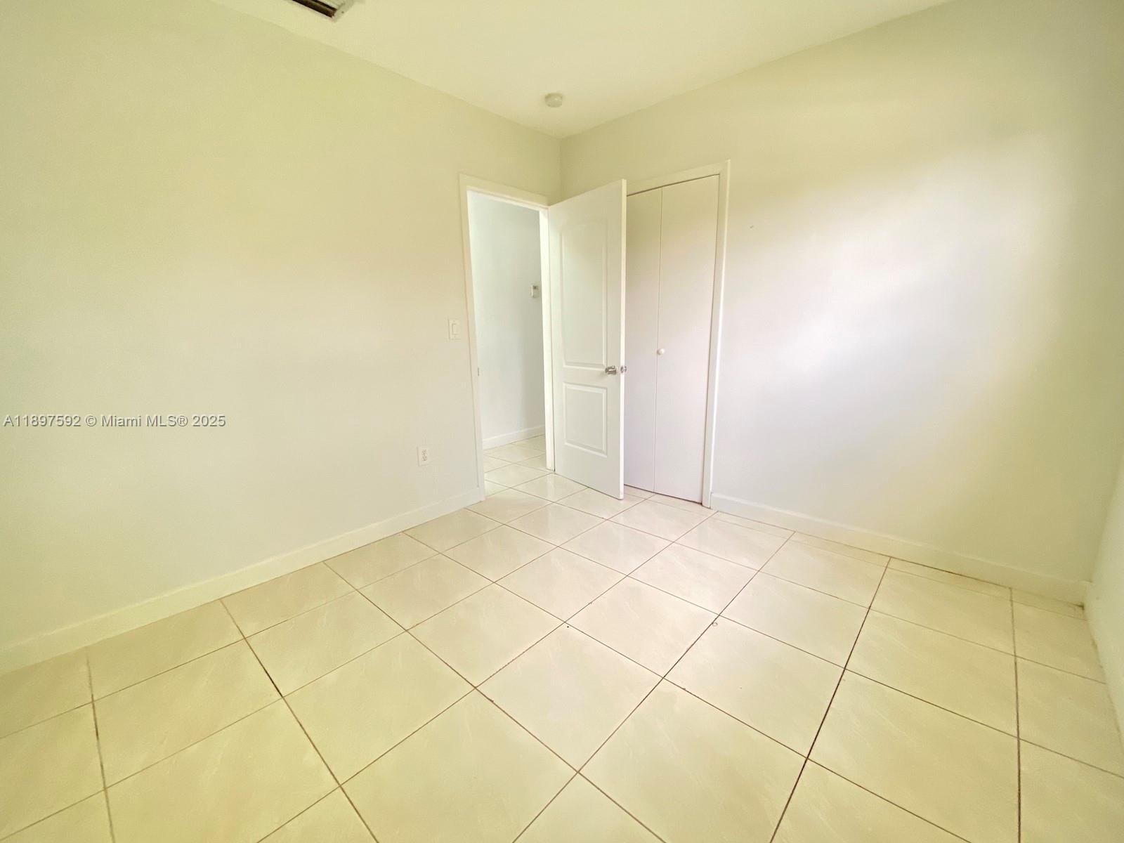 IVES ESTATES SEC 5 - Residential