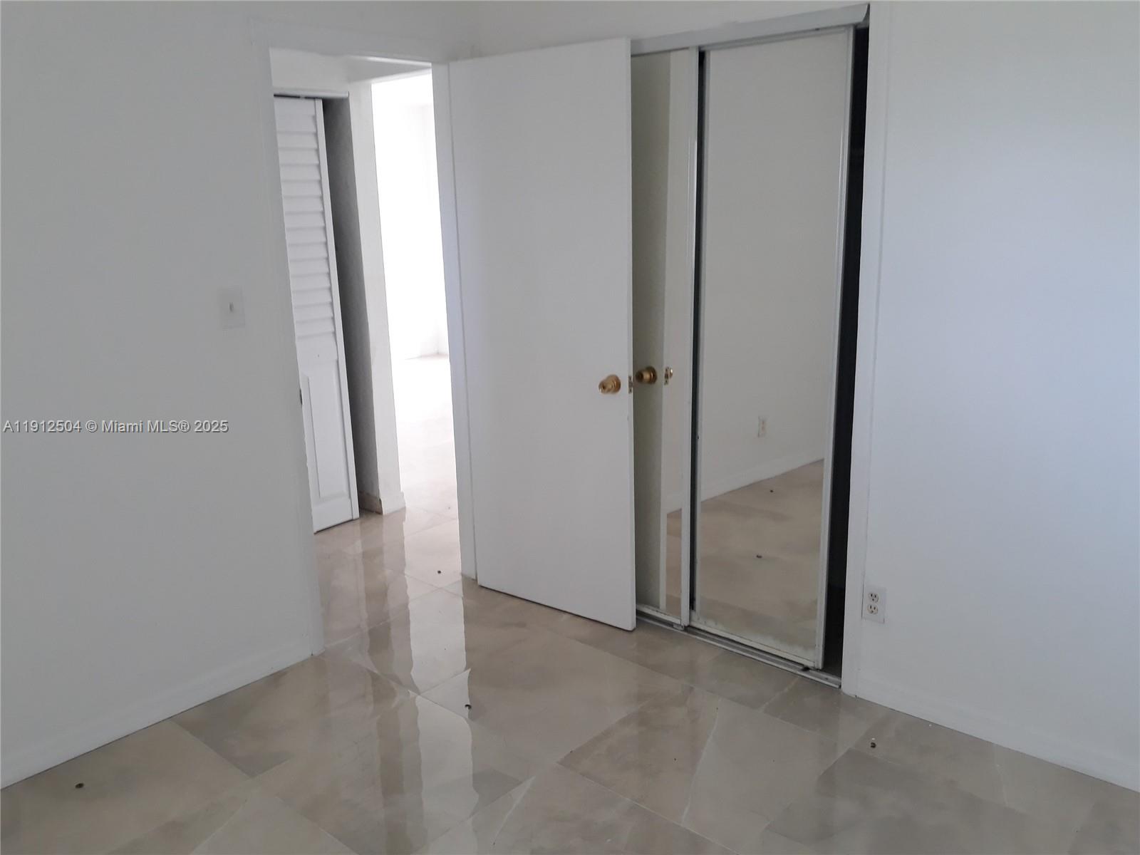 CARVER HEIGHTS SECOND ADD - Residential Lease