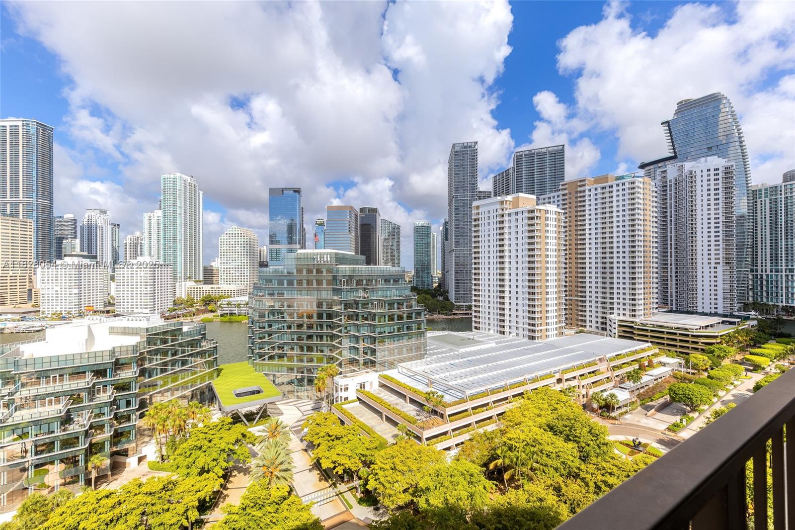 BRICKELL KEY ONE CONDO - Residential