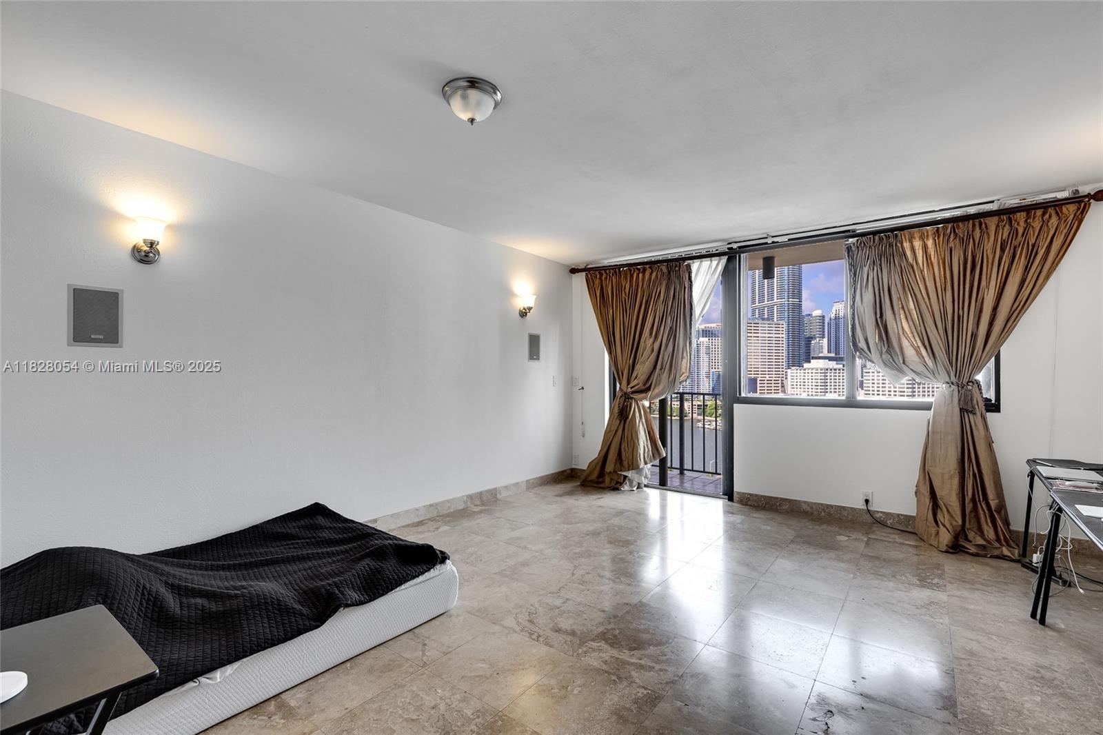 520 Brickell Key Dr A1817