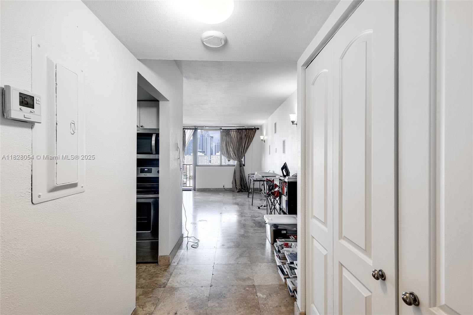 520 Brickell Key Dr A1817