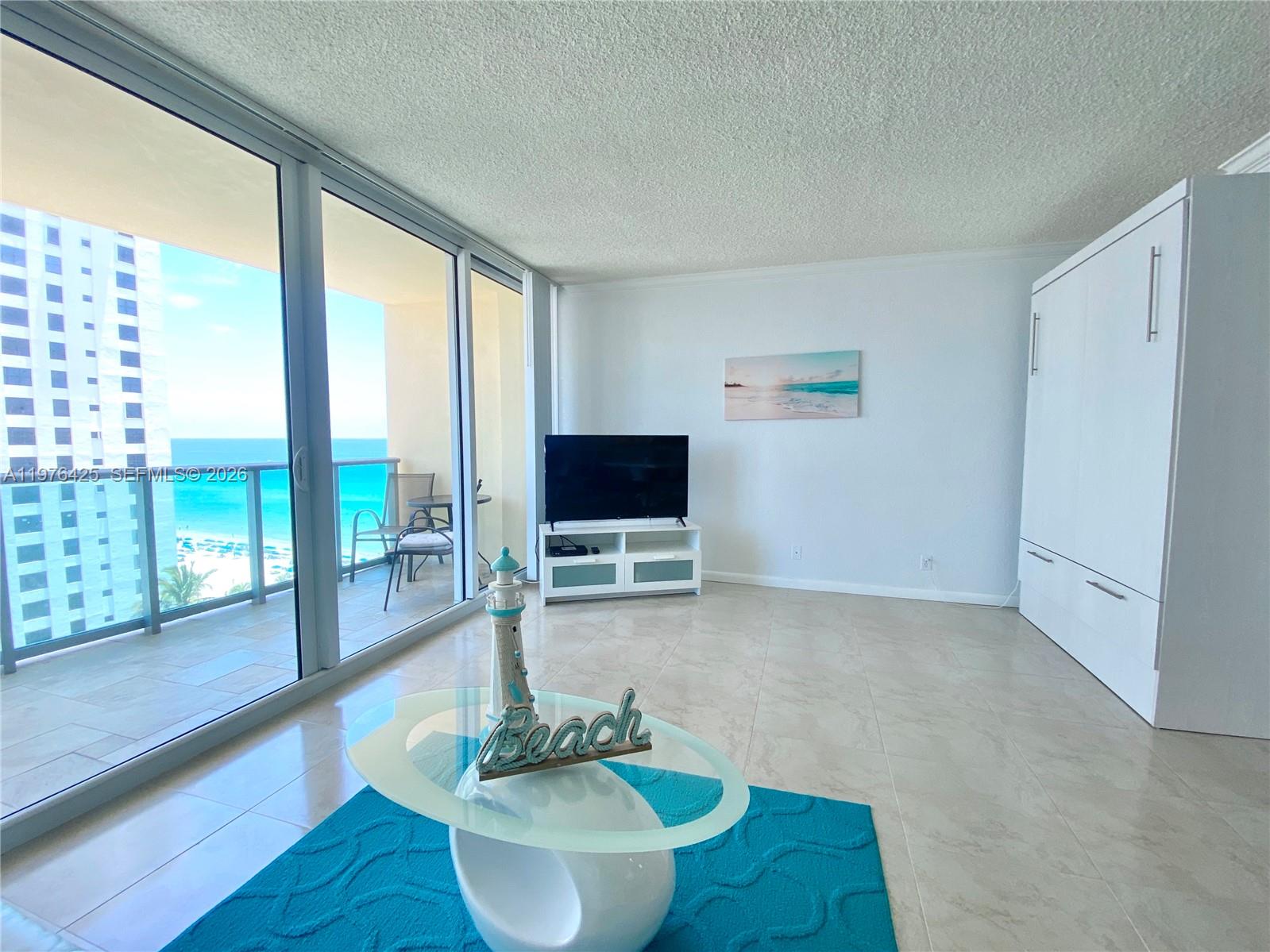 WAVE CONDO - Residential Lease