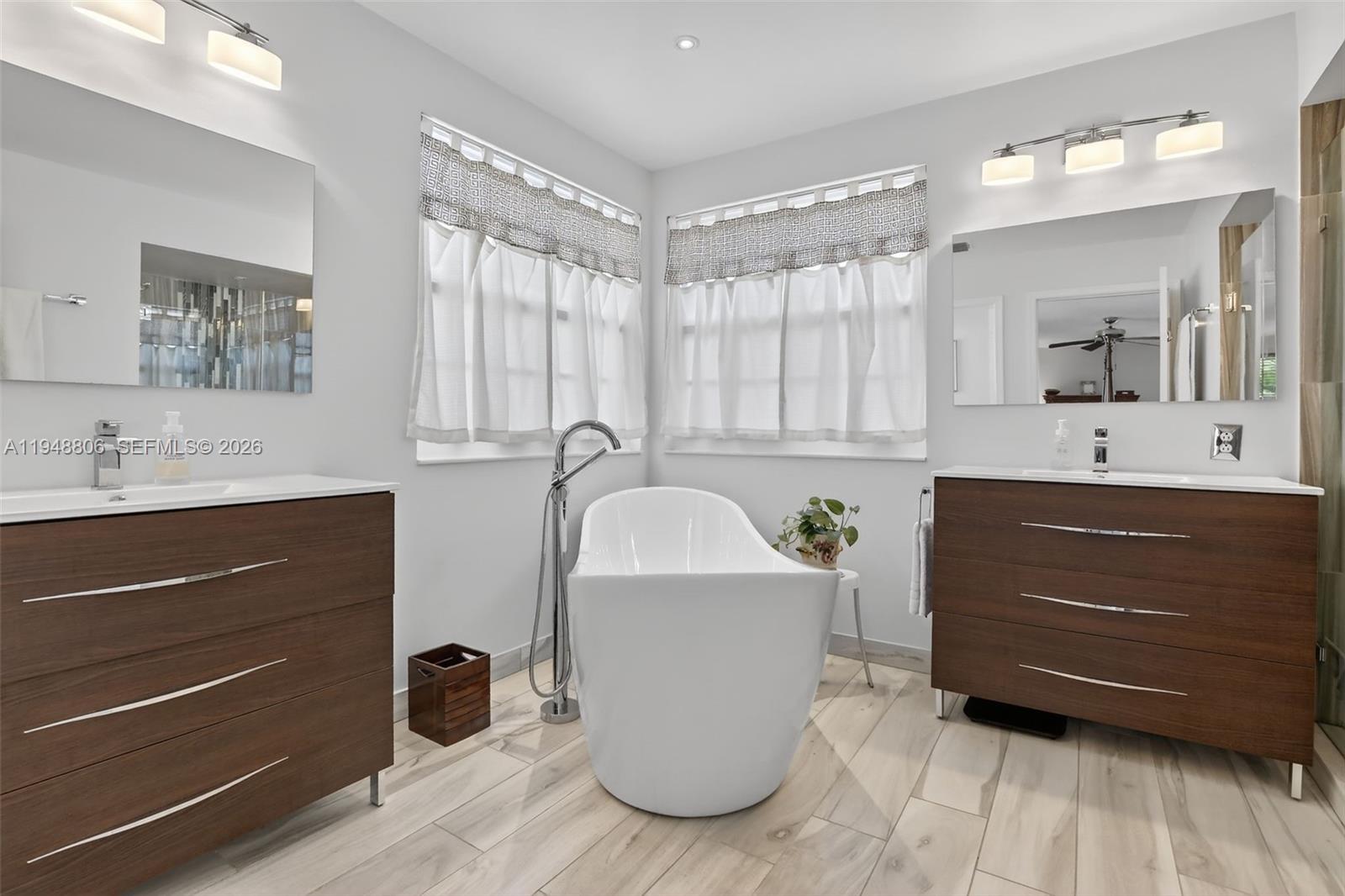 PEMBROKE FALLS - PHASE 1 - Residential