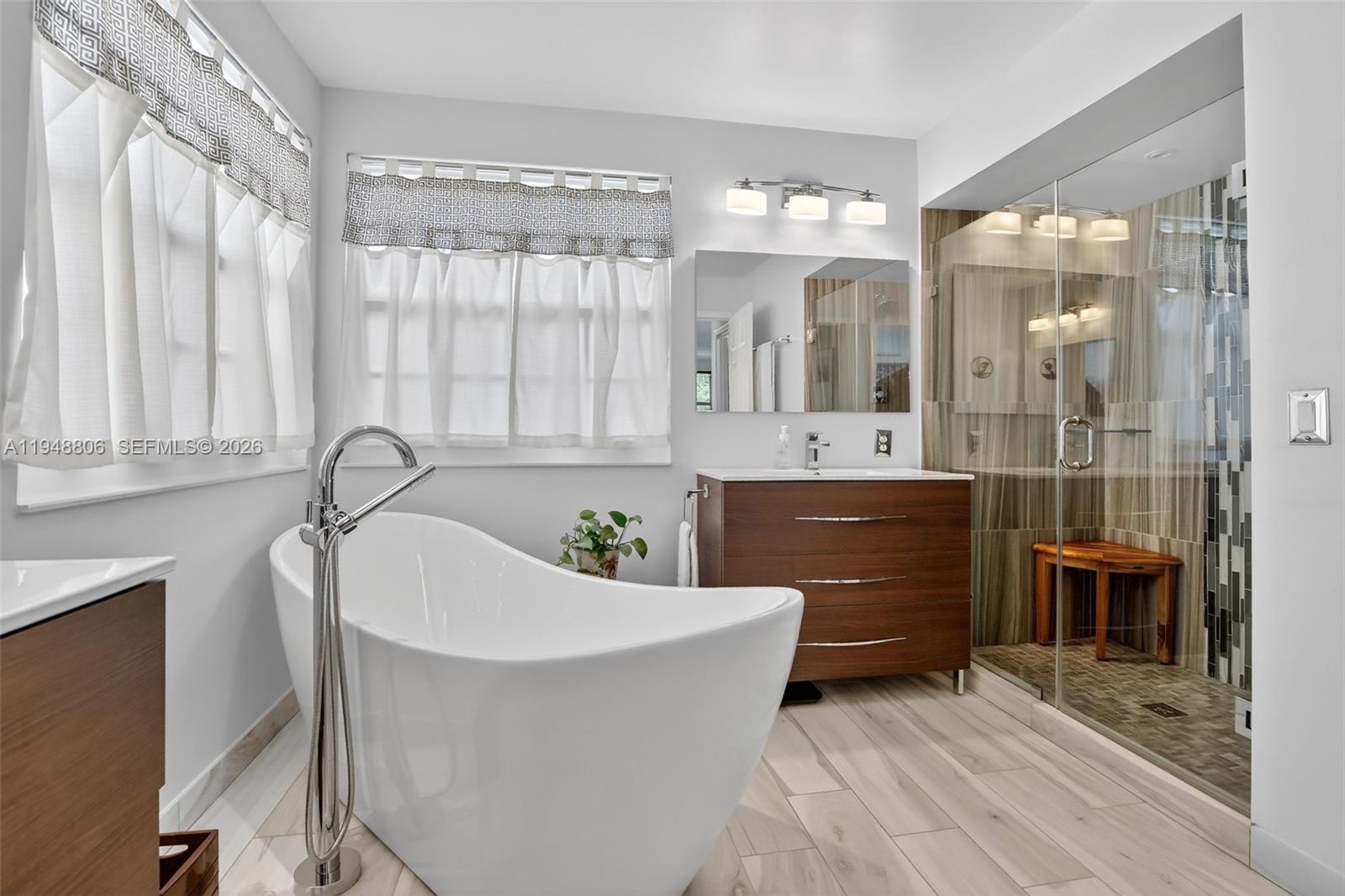 PEMBROKE FALLS - PHASE 1 - Residential