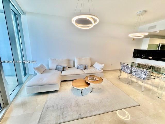 17121 Collins Ave 1003