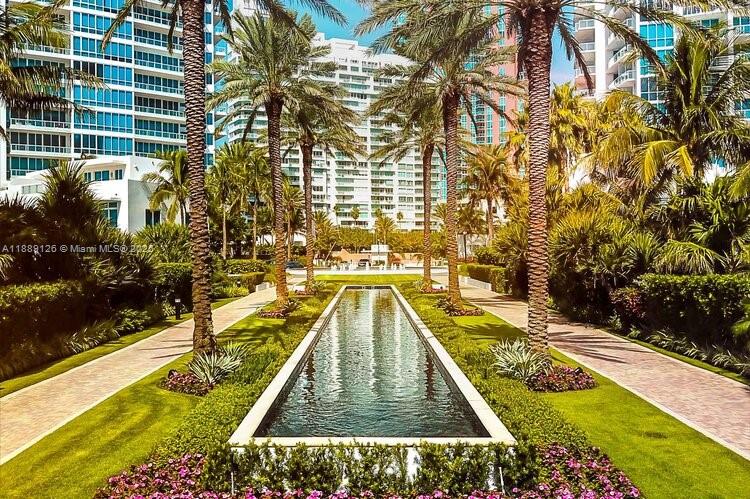 CONTINUUM ON SOUTH BEACH - Residential Lease