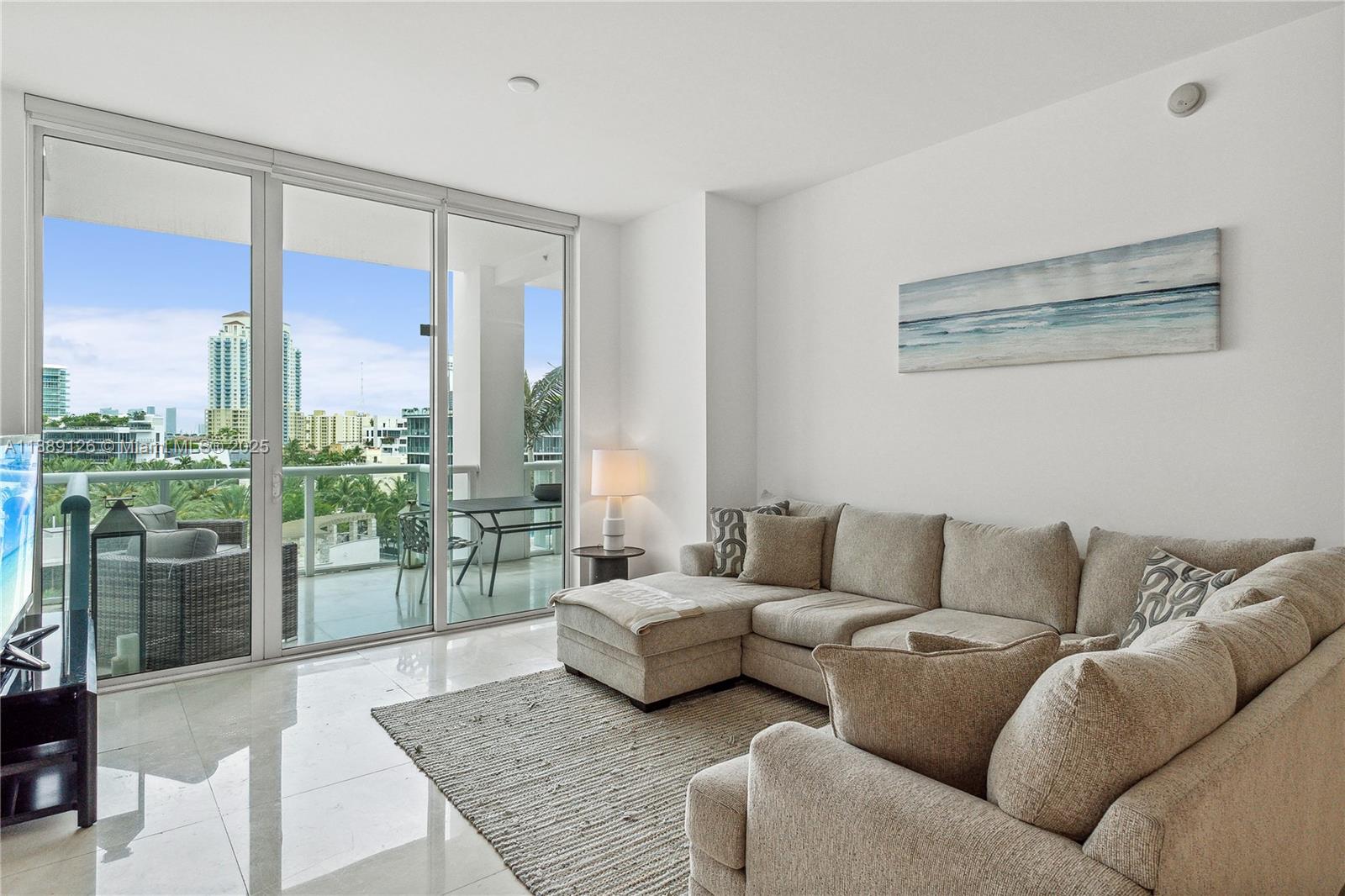 CONTINUUM ON SOUTH BEACH - Residential Lease