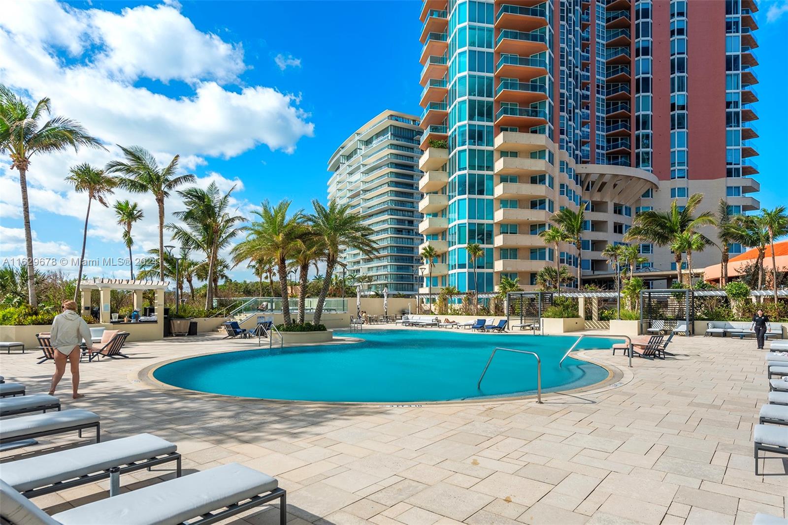 PORTOFINO TOWER CONDO - Residential Lease