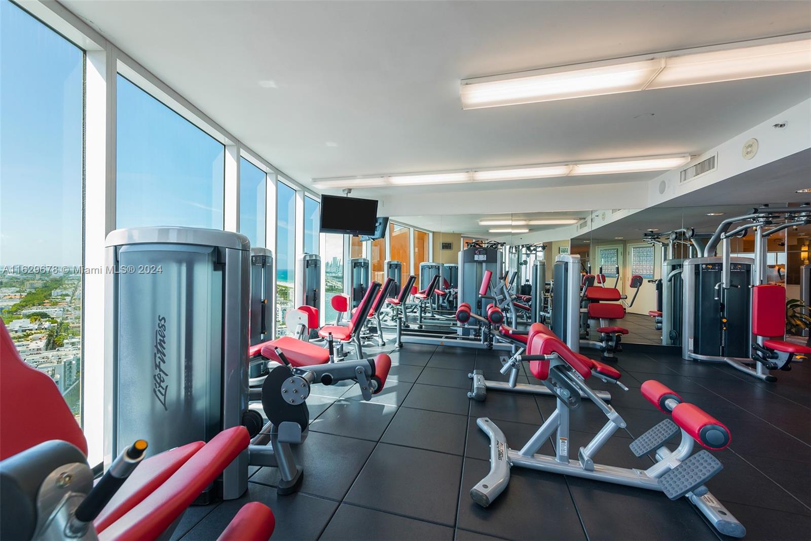 PORTOFINO TOWER CONDO - Residential Lease