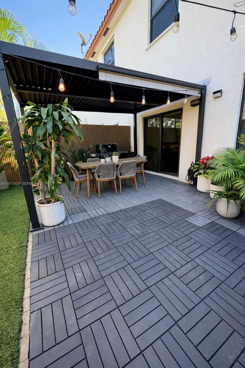 GRAND BAY NORTH - Residential