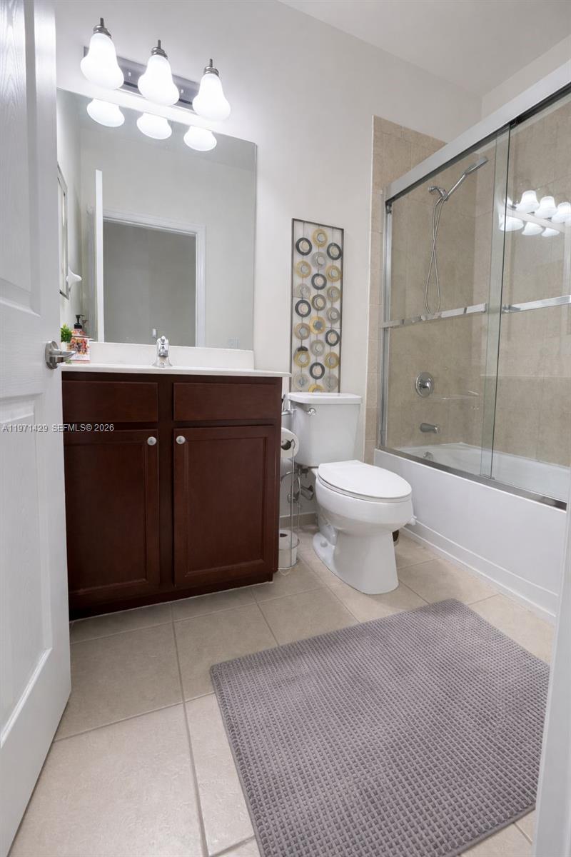 GRAND BAY NORTH - Residential