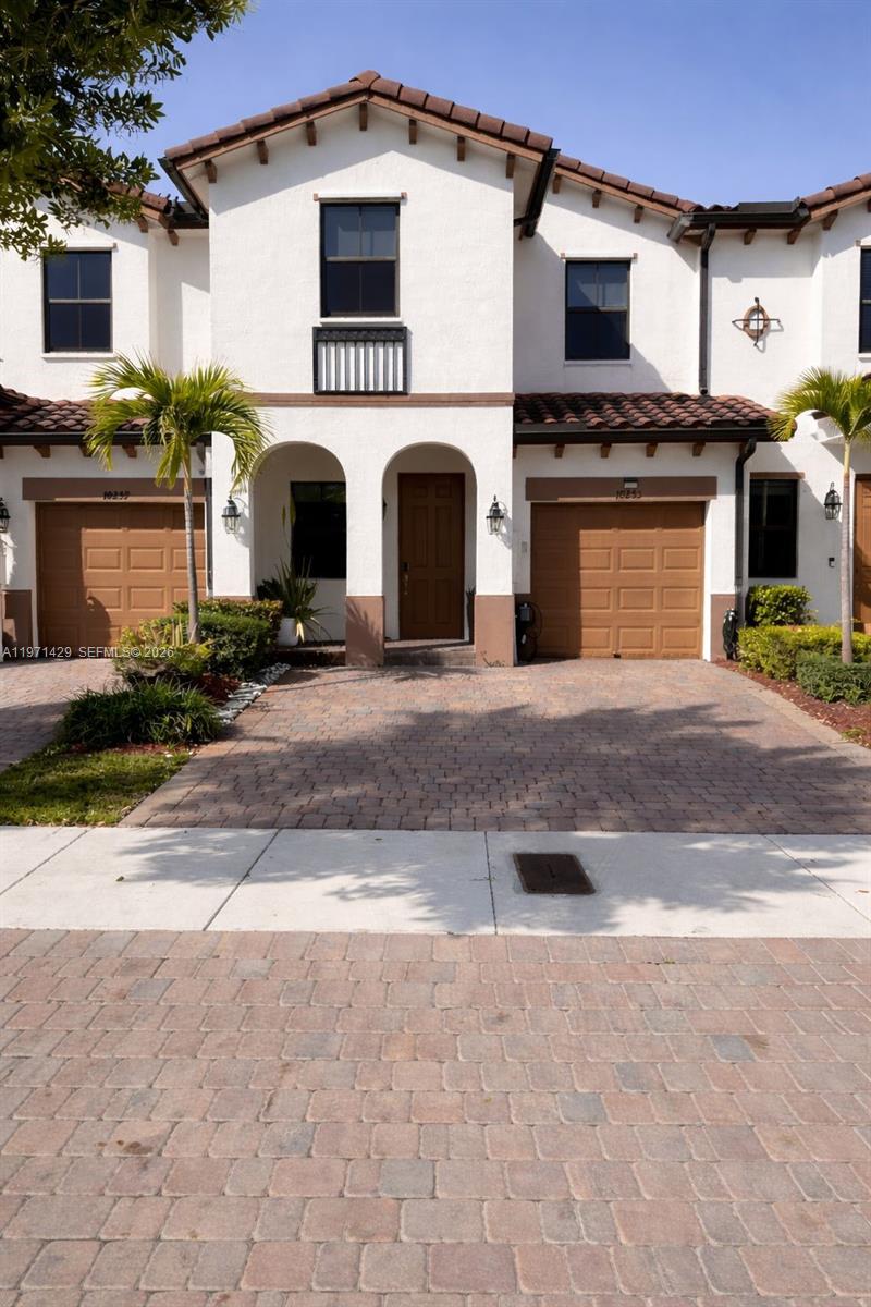 GRAND BAY NORTH - Residential