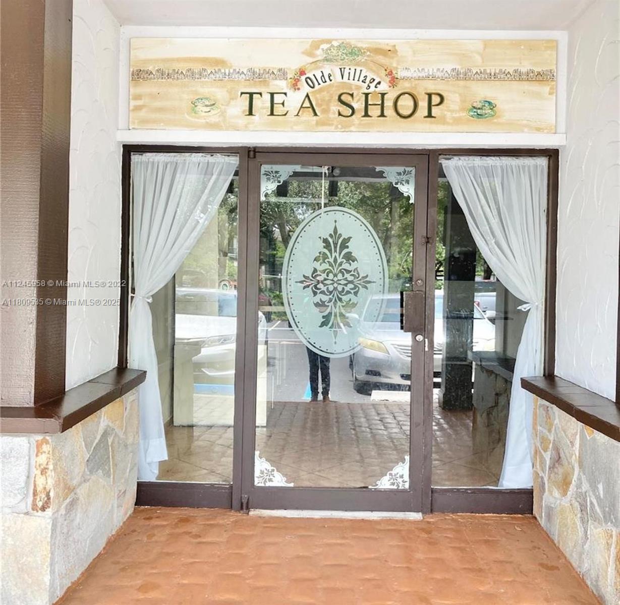 INTERNATIONAL VILLAGE AT - Residential