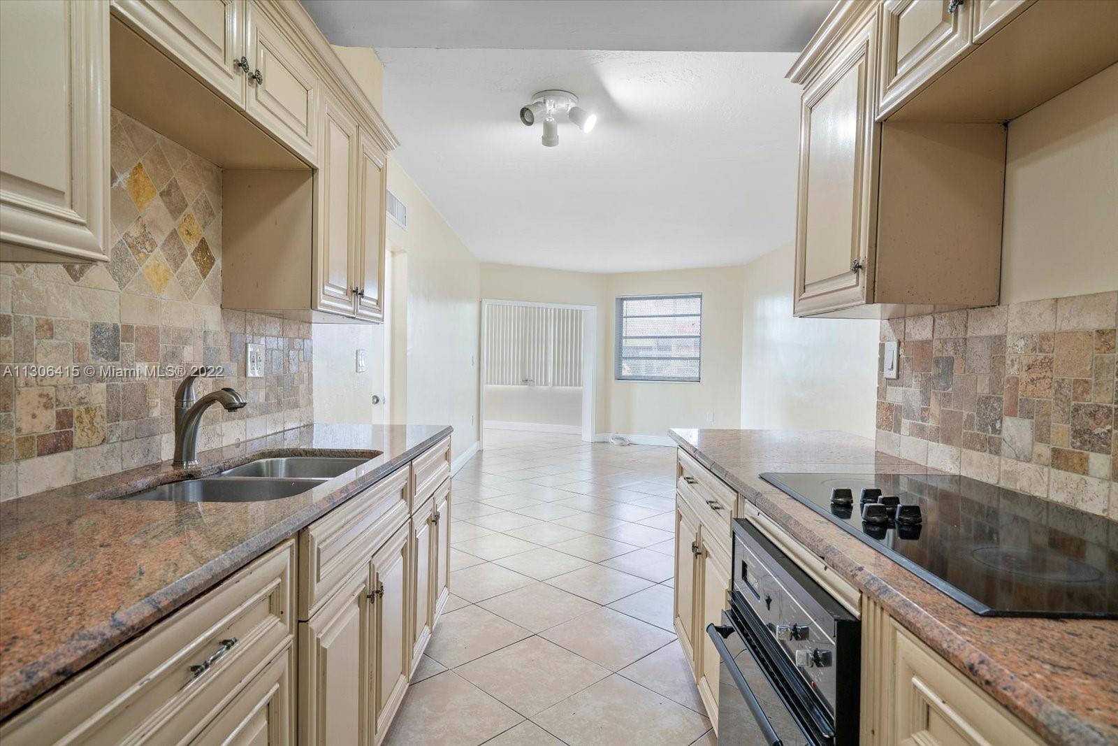 SKY LAKE GARDENS NO 2 CON - Residential Lease