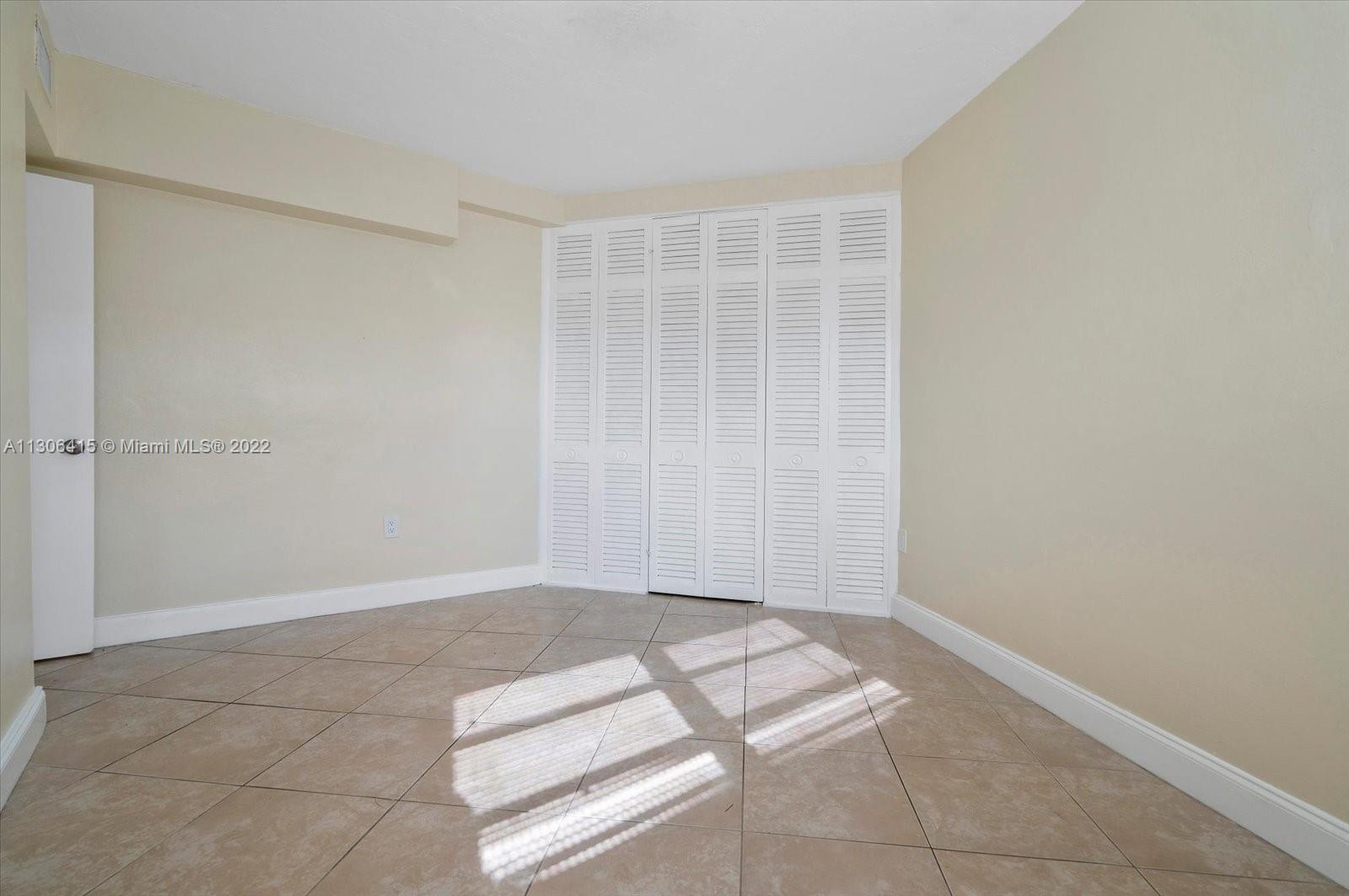 SKY LAKE GARDENS NO 2 CON - Residential Lease