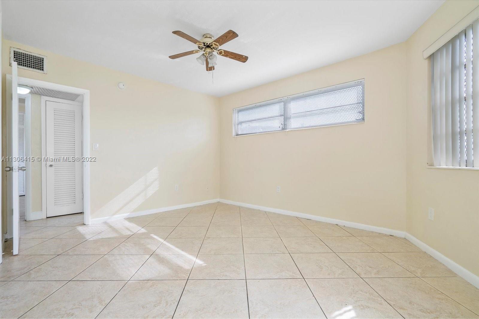 SKY LAKE GARDENS NO 2 CON - Residential Lease