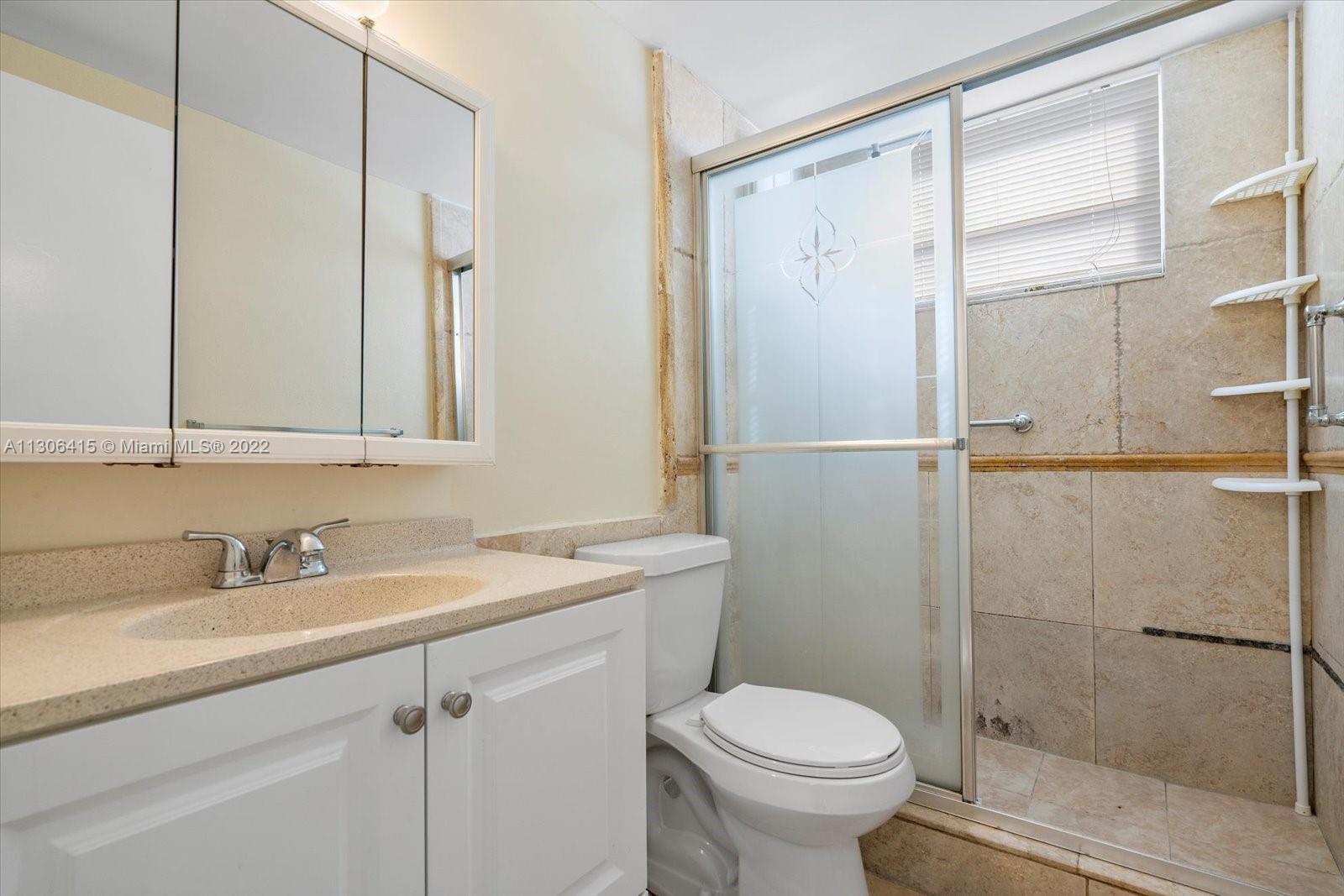 SKY LAKE GARDENS NO 2 CON - Residential Lease