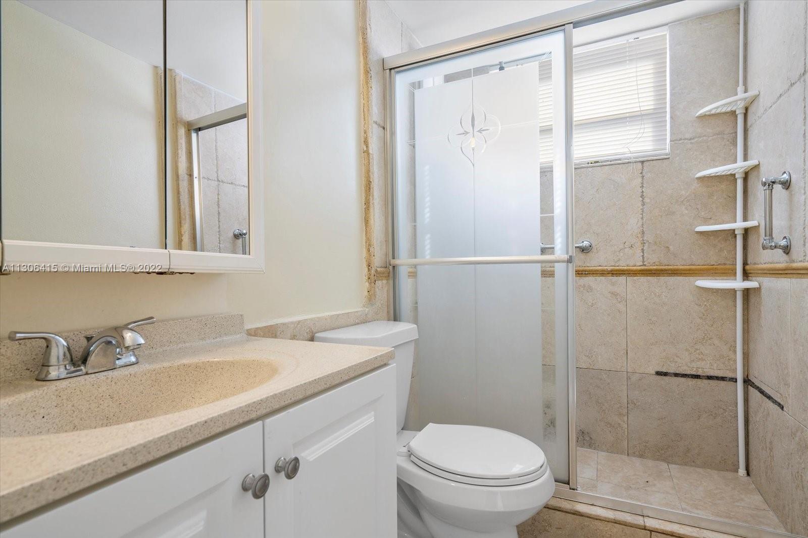 SKY LAKE GARDENS NO 2 CON - Residential Lease