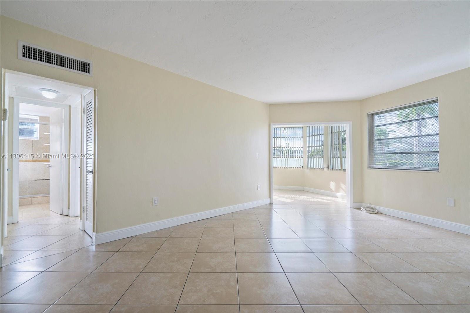 SKY LAKE GARDENS NO 2 CON - Residential Lease