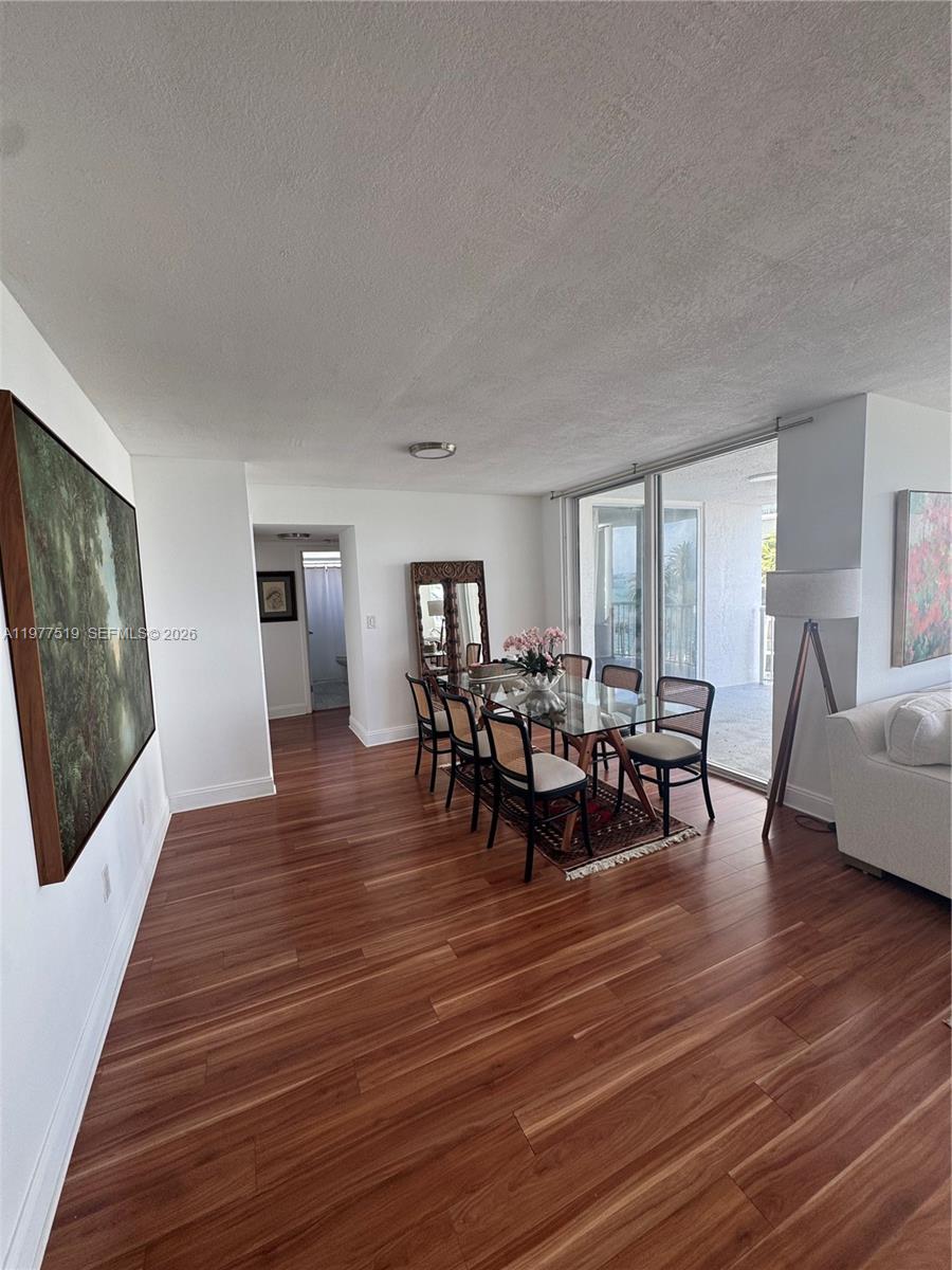 BAYSHORE PLACE CONDO - Residential Lease