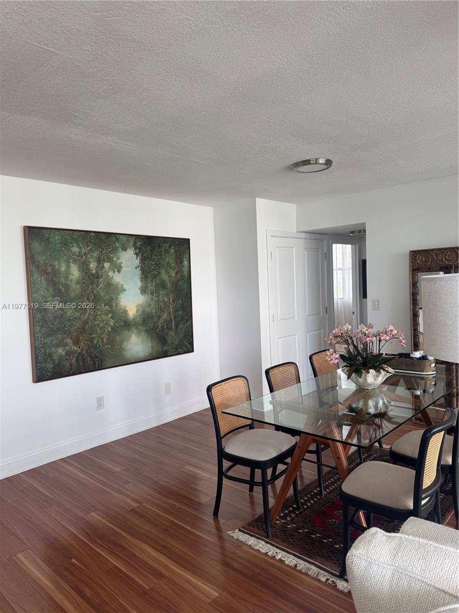 BAYSHORE PLACE CONDO - Residential Lease