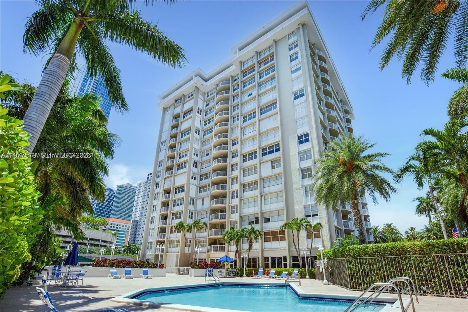 BAYSHORE PLACE CONDO - Residential Lease