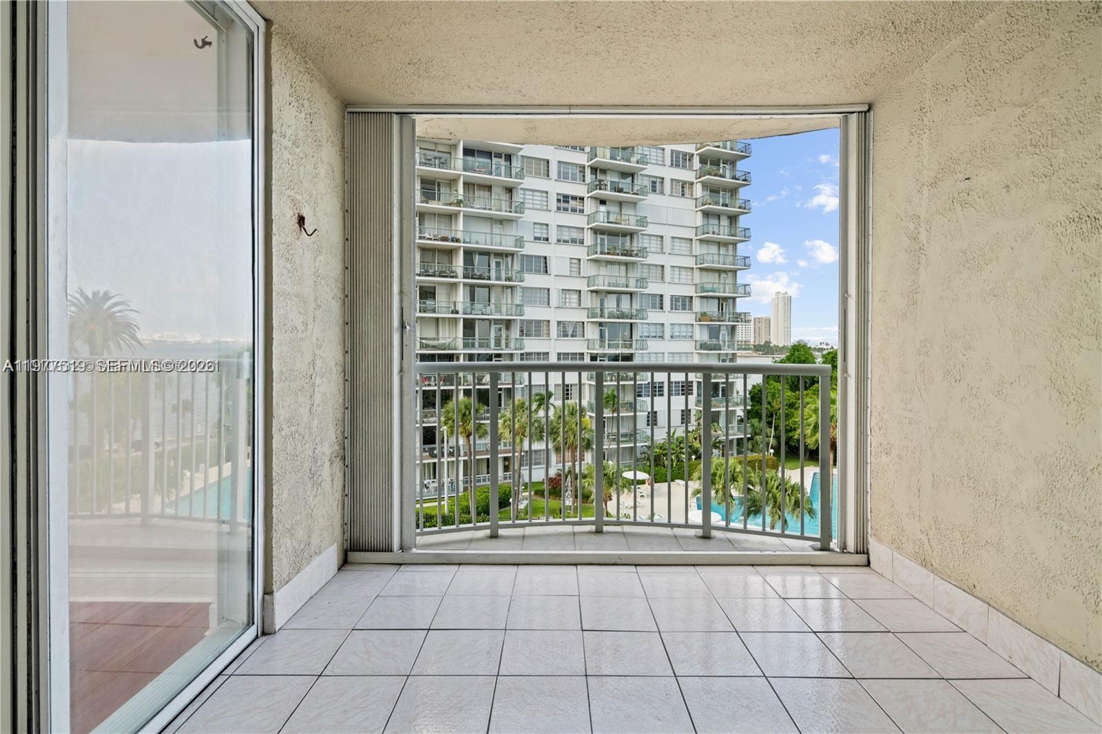 BAYSHORE PLACE CONDO - Residential Lease