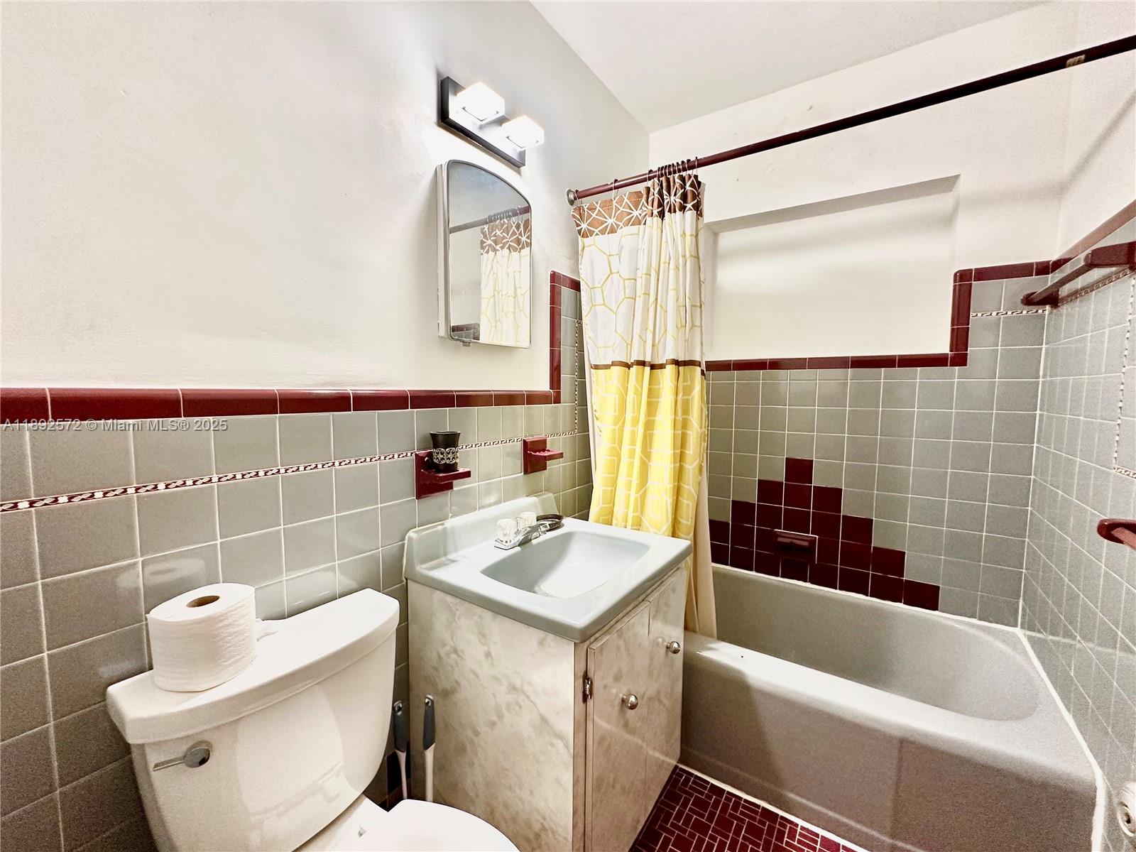 WHITEHEAD & BLAIR SUB - Residential Lease