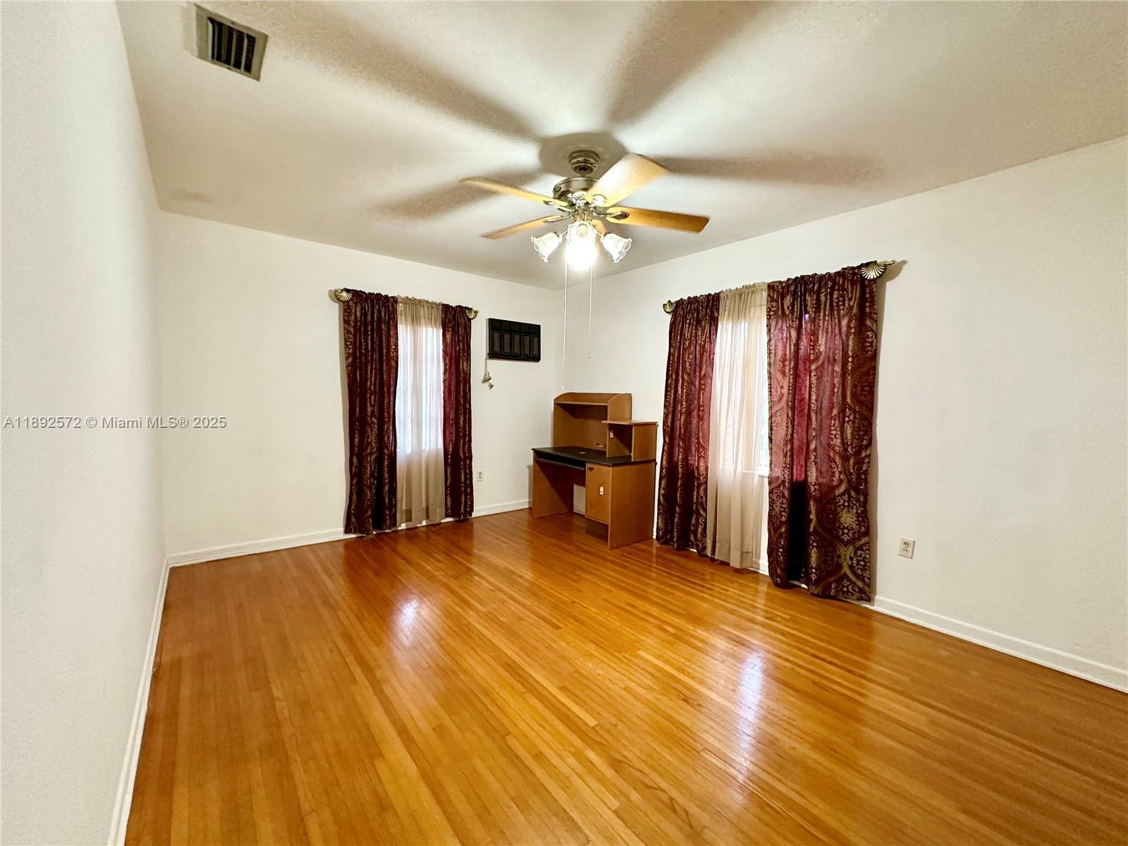 WHITEHEAD & BLAIR SUB - Residential Lease