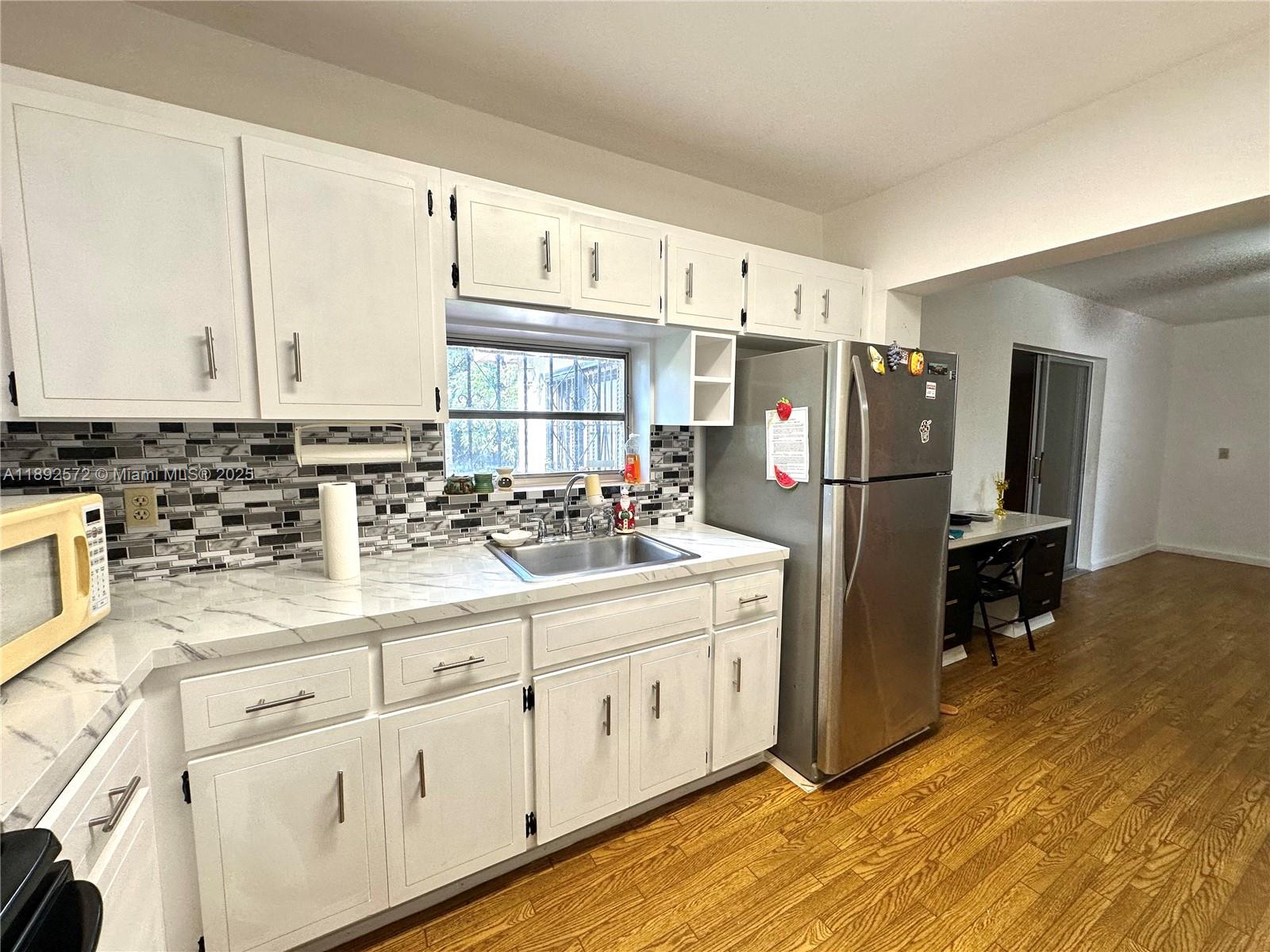 WHITEHEAD & BLAIR SUB - Residential Lease