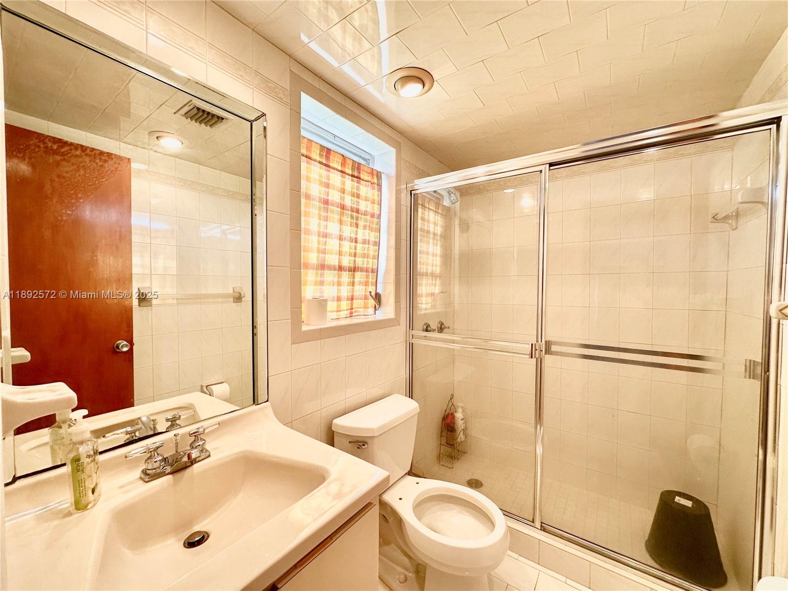 WHITEHEAD & BLAIR SUB - Residential Lease