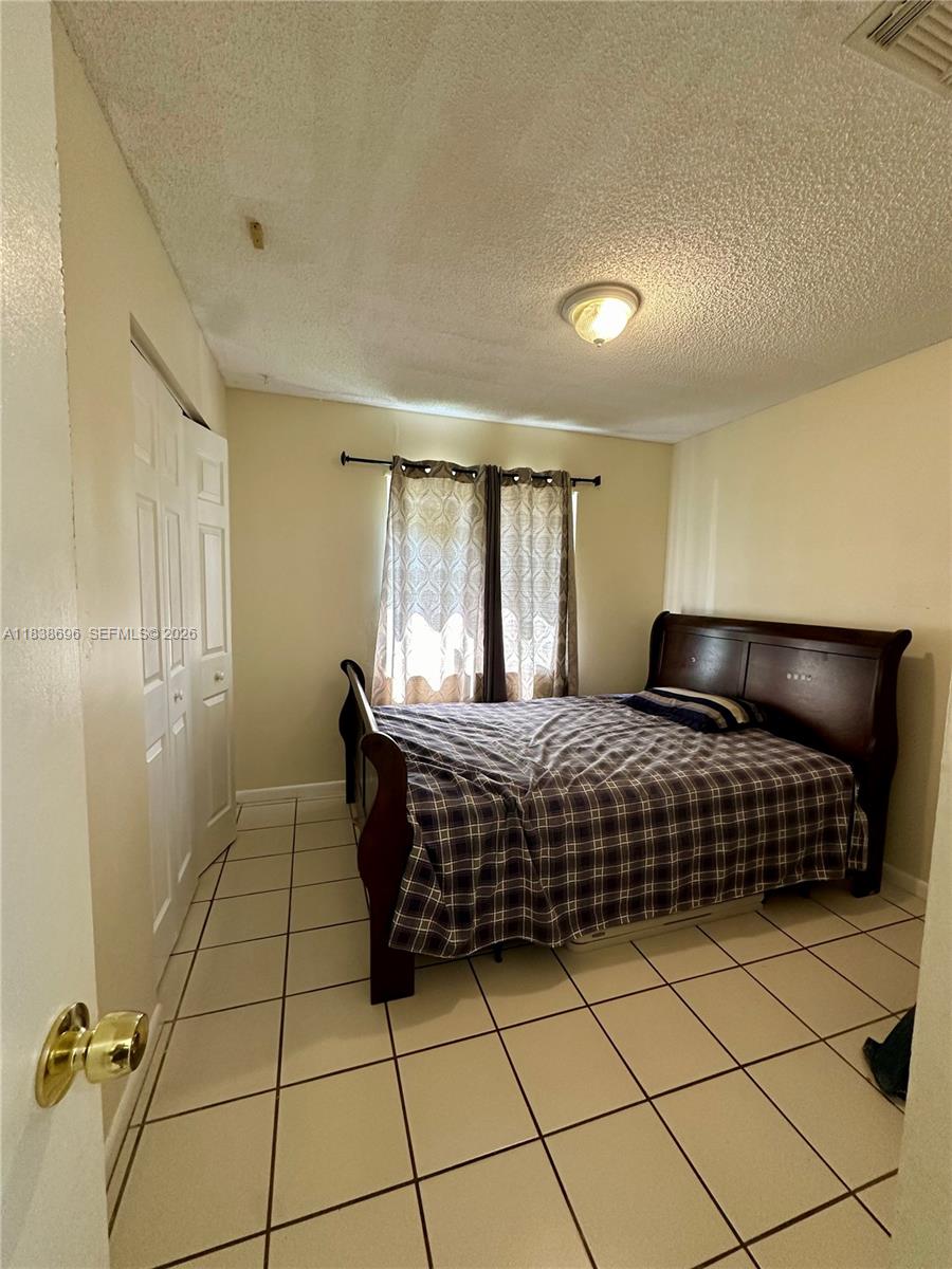 H BROOKERS SUB - Residential