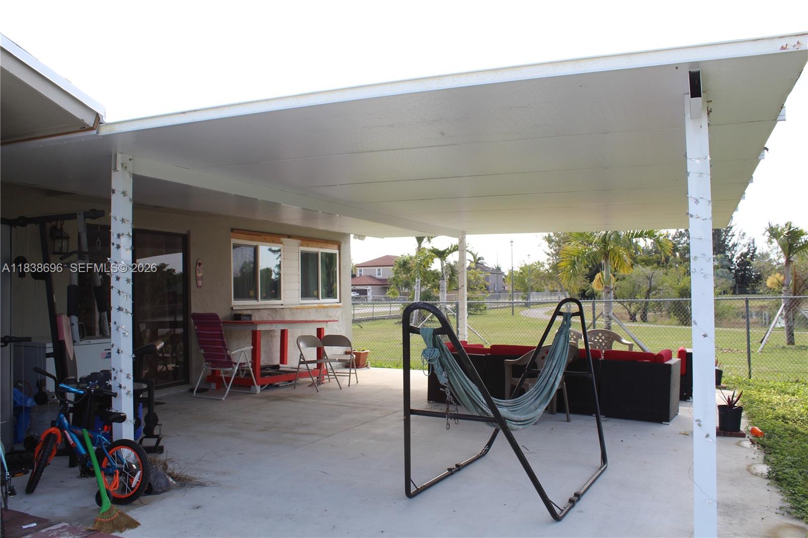 H BROOKERS SUB - Residential