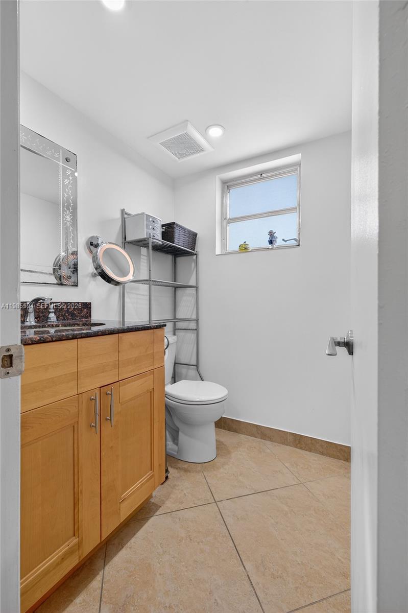 GATELAND VILLAGE SEC E CO - Residential