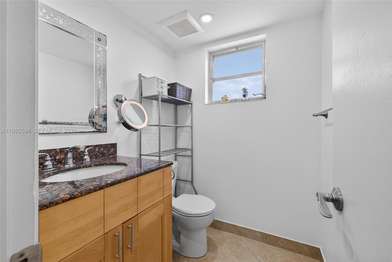 GATELAND VILLAGE SEC E CO - Residential