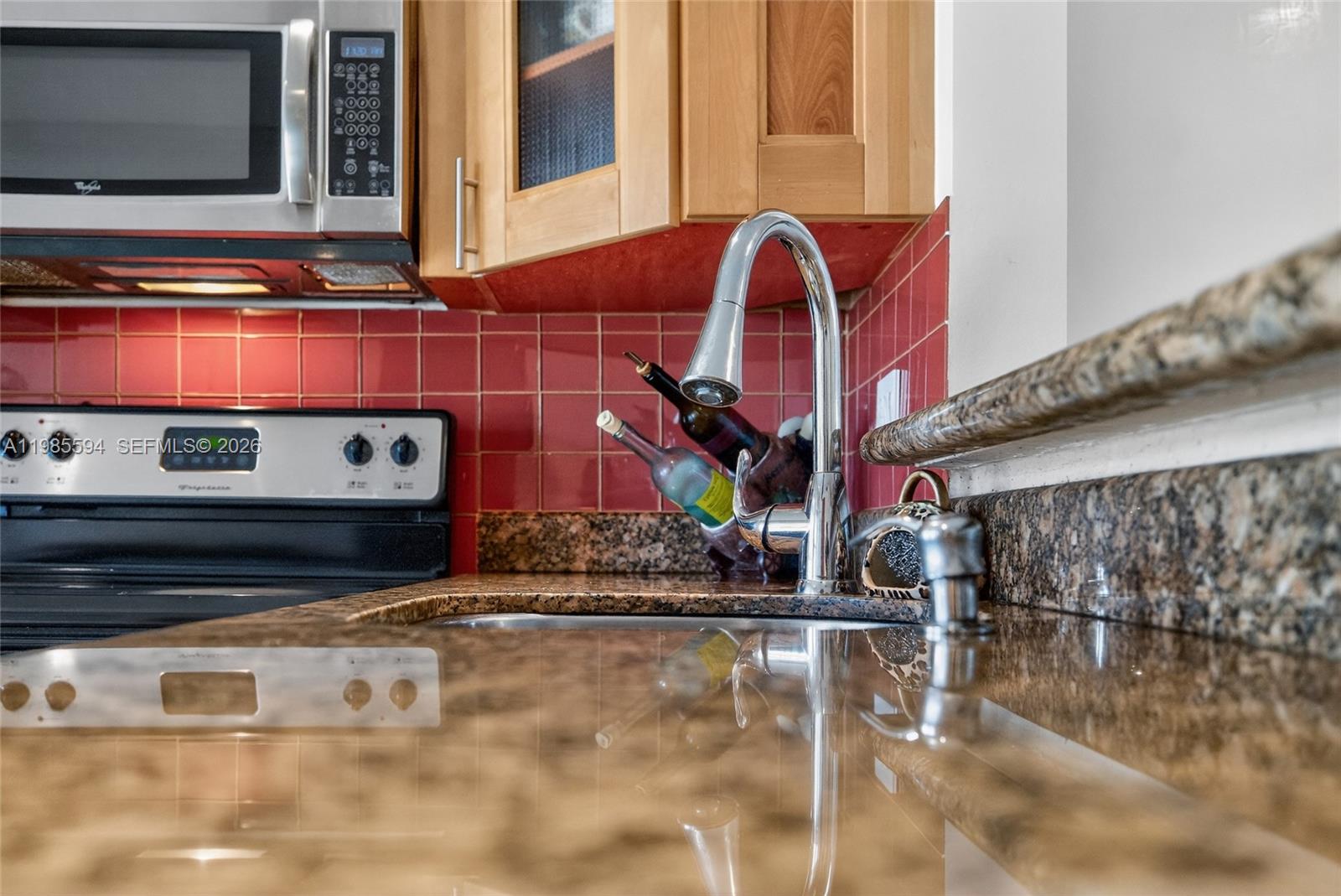 GATELAND VILLAGE SEC E CO - Residential