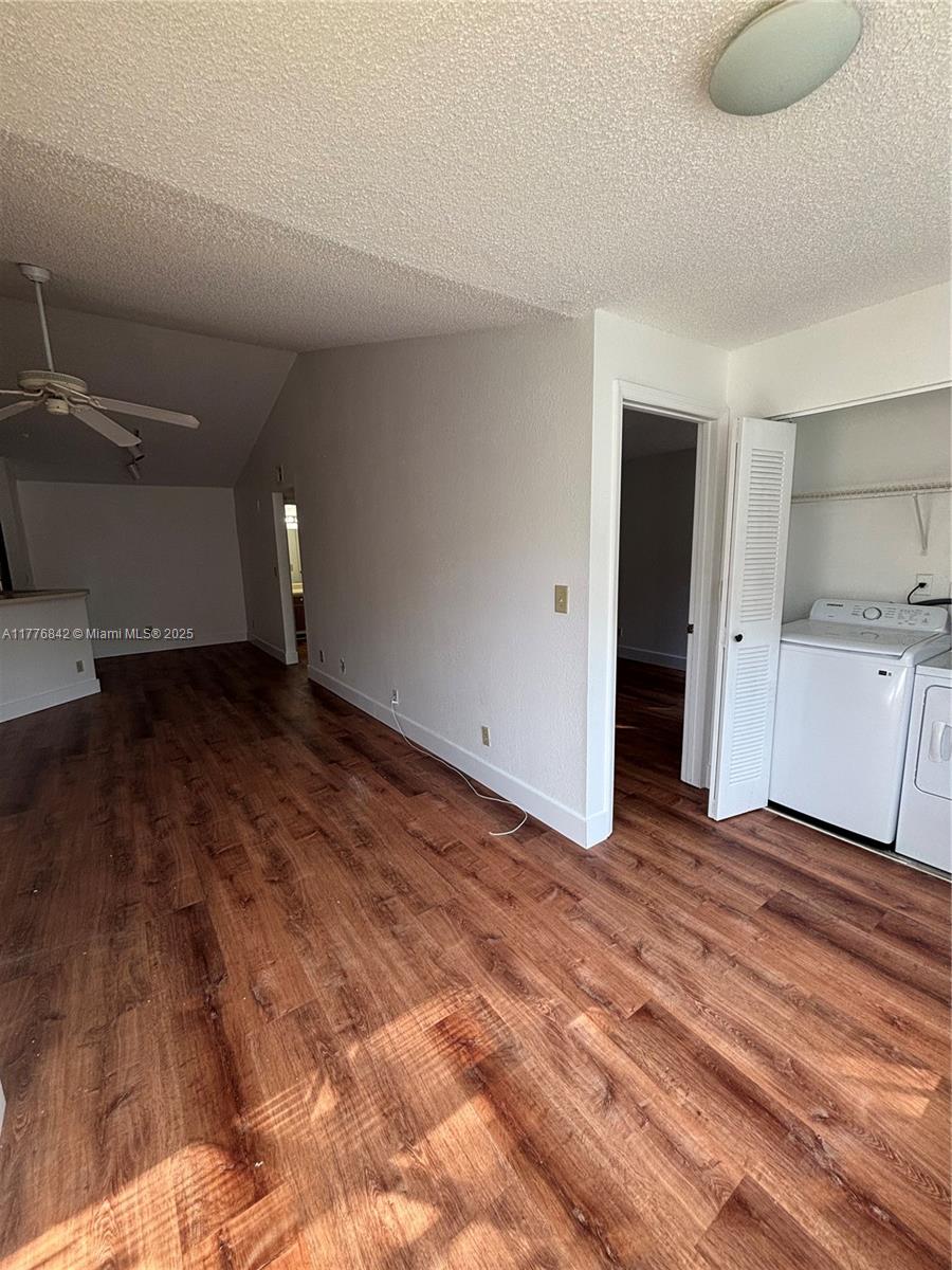 643 VISTA ISLES 1826