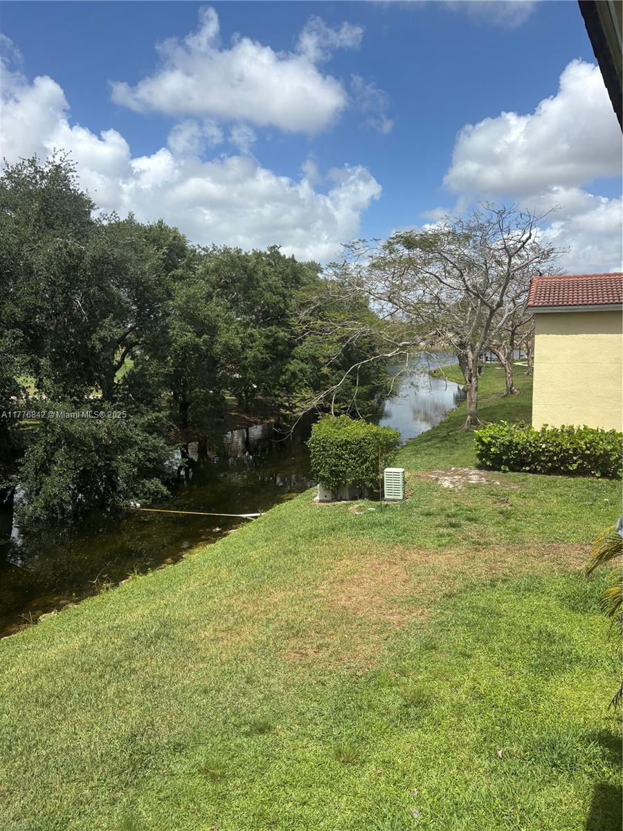 643 VISTA ISLES 1826