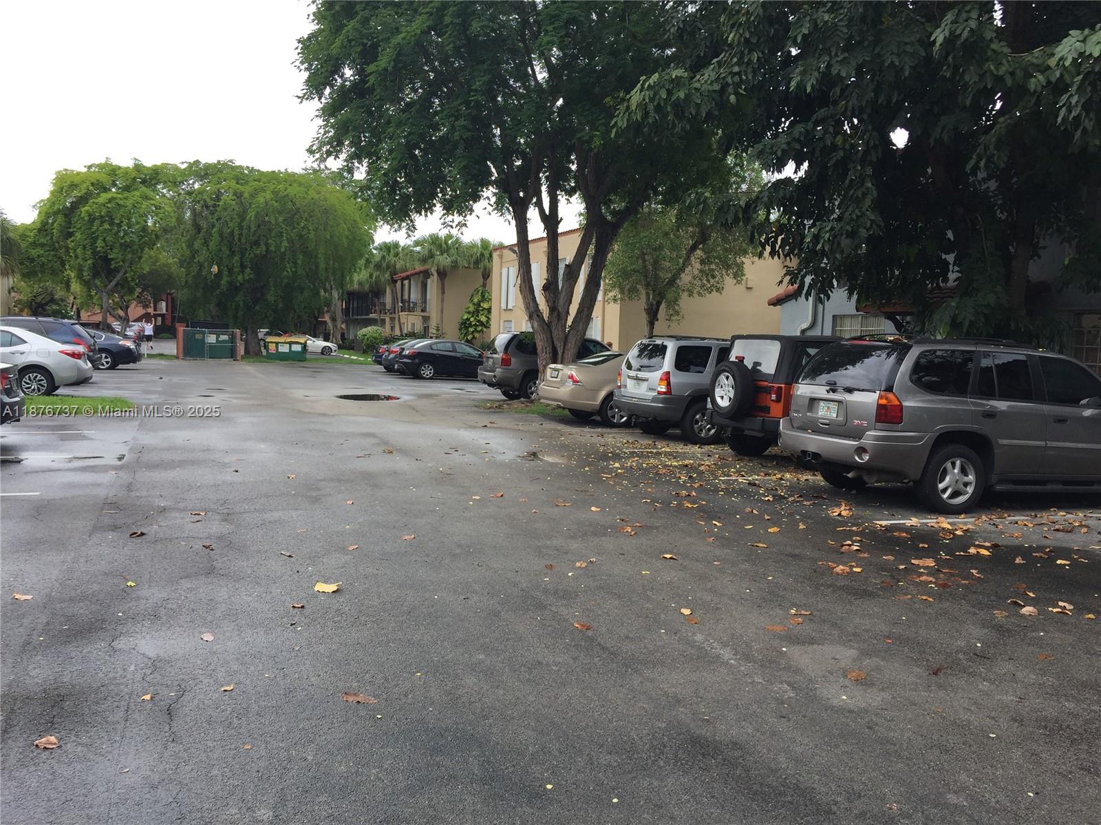 SPANISH TRACE CONDO - Residential