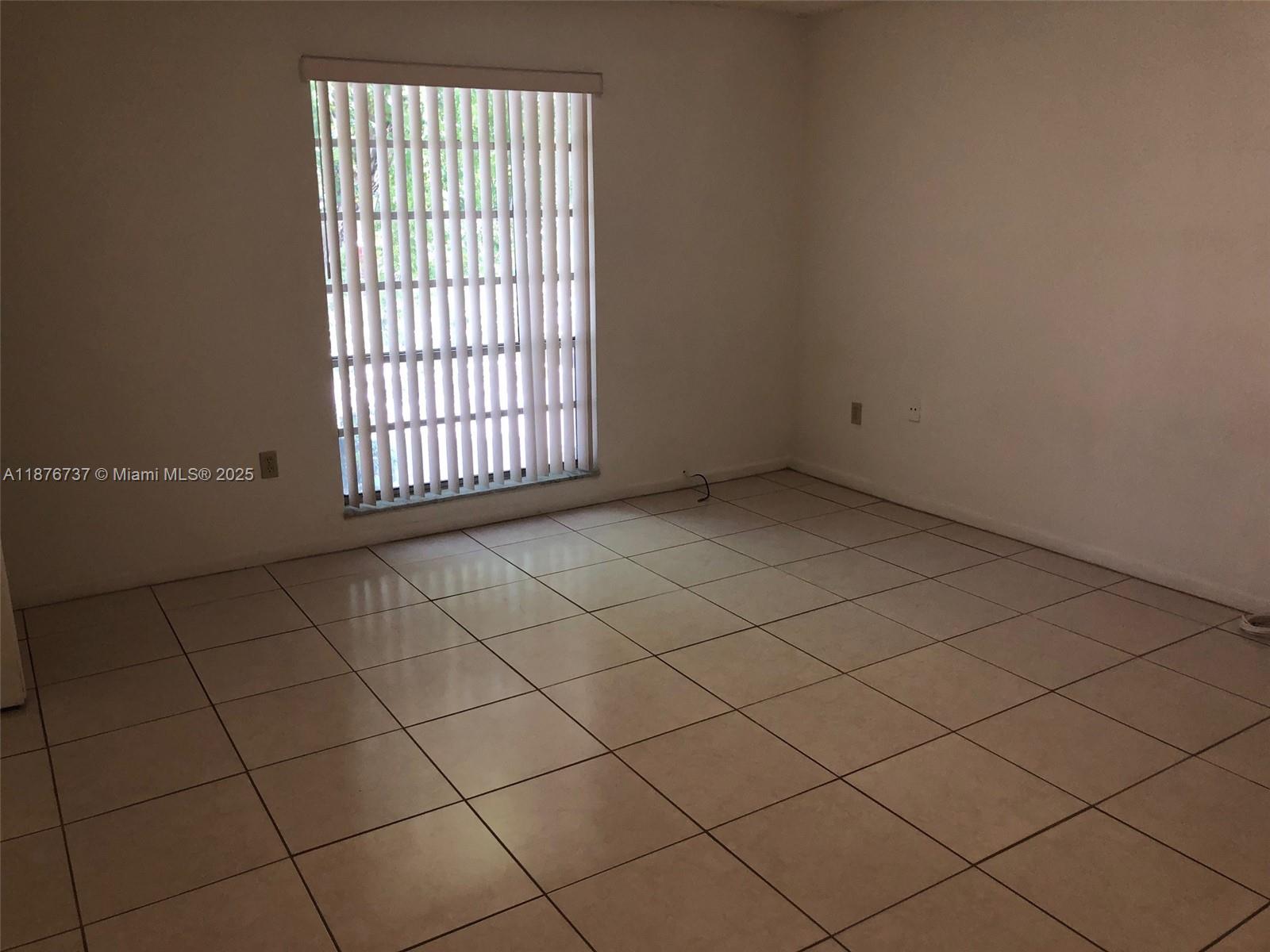 SPANISH TRACE CONDO - Residential