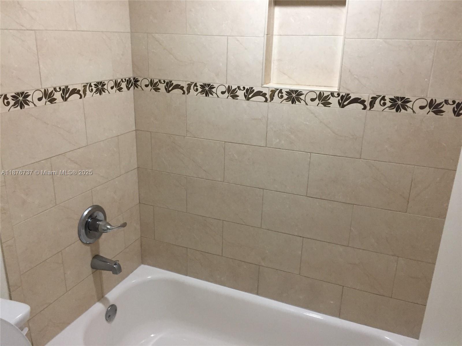 SPANISH TRACE CONDO - Residential