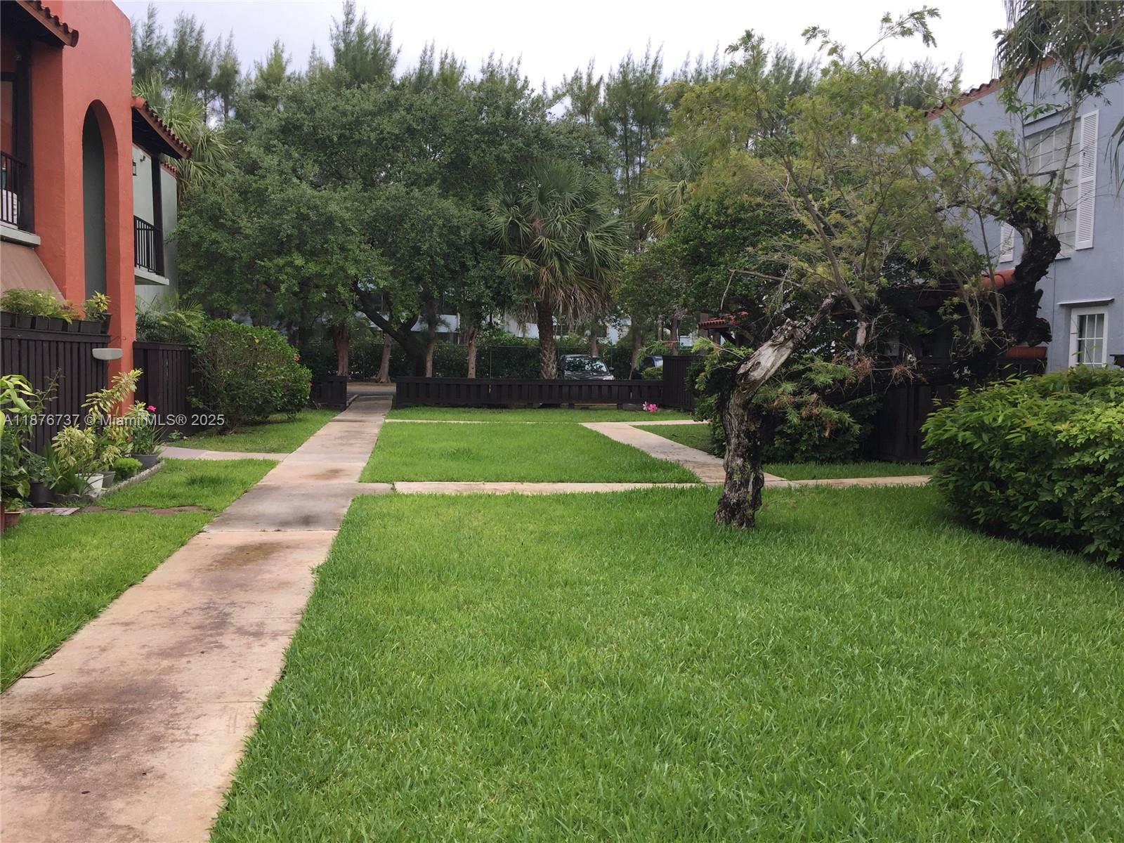 SPANISH TRACE CONDO - Residential