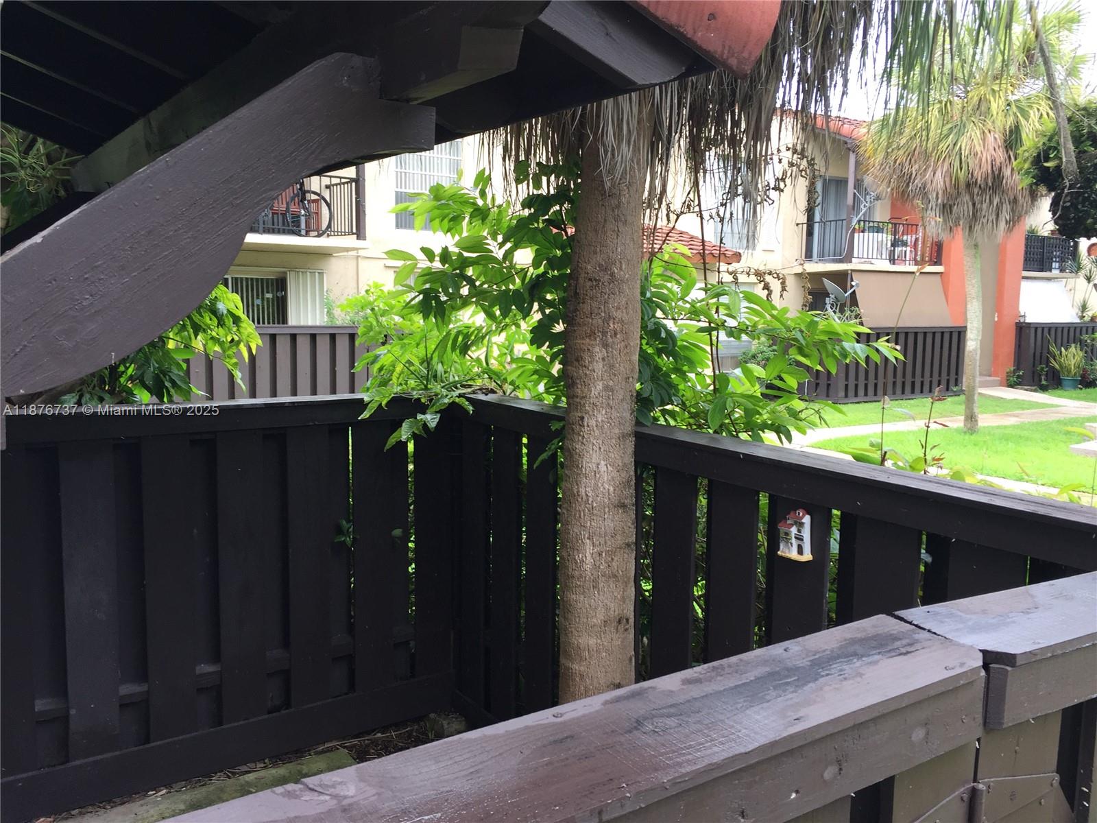 SPANISH TRACE CONDO - Residential