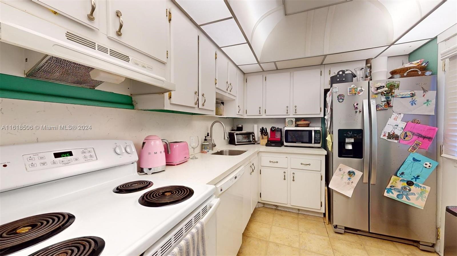 BRAVURA I CONDO - Residential