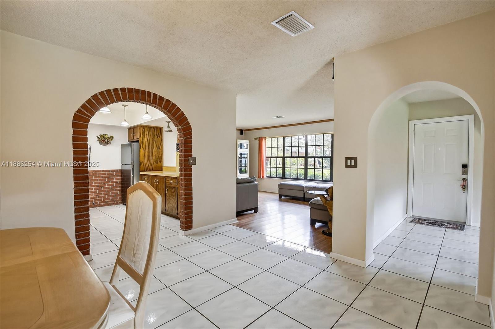 PLANTATION GARDENS SEC 4A - Residential