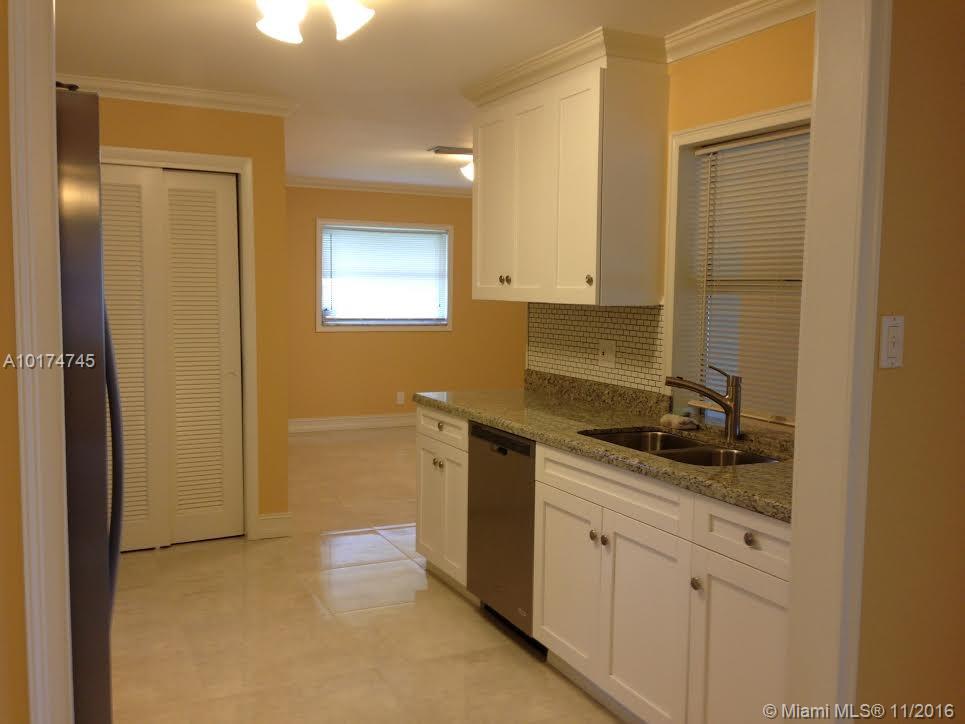 Paradise Gardens Sec 4 76 - Residential